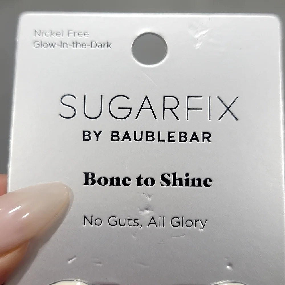 NEW Sugarfix Baublebar Skeleton Bone To Shine Skull Enamel Halloween Earings.